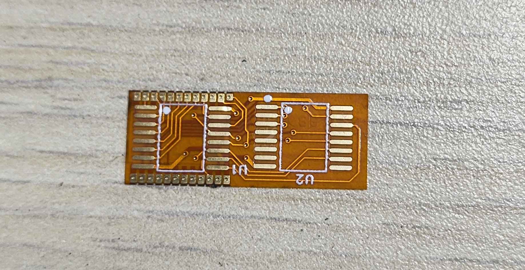 一个芯片用错了，设计了这款转接FPC，成功挽救了我的样板，省去了重新打样的时间